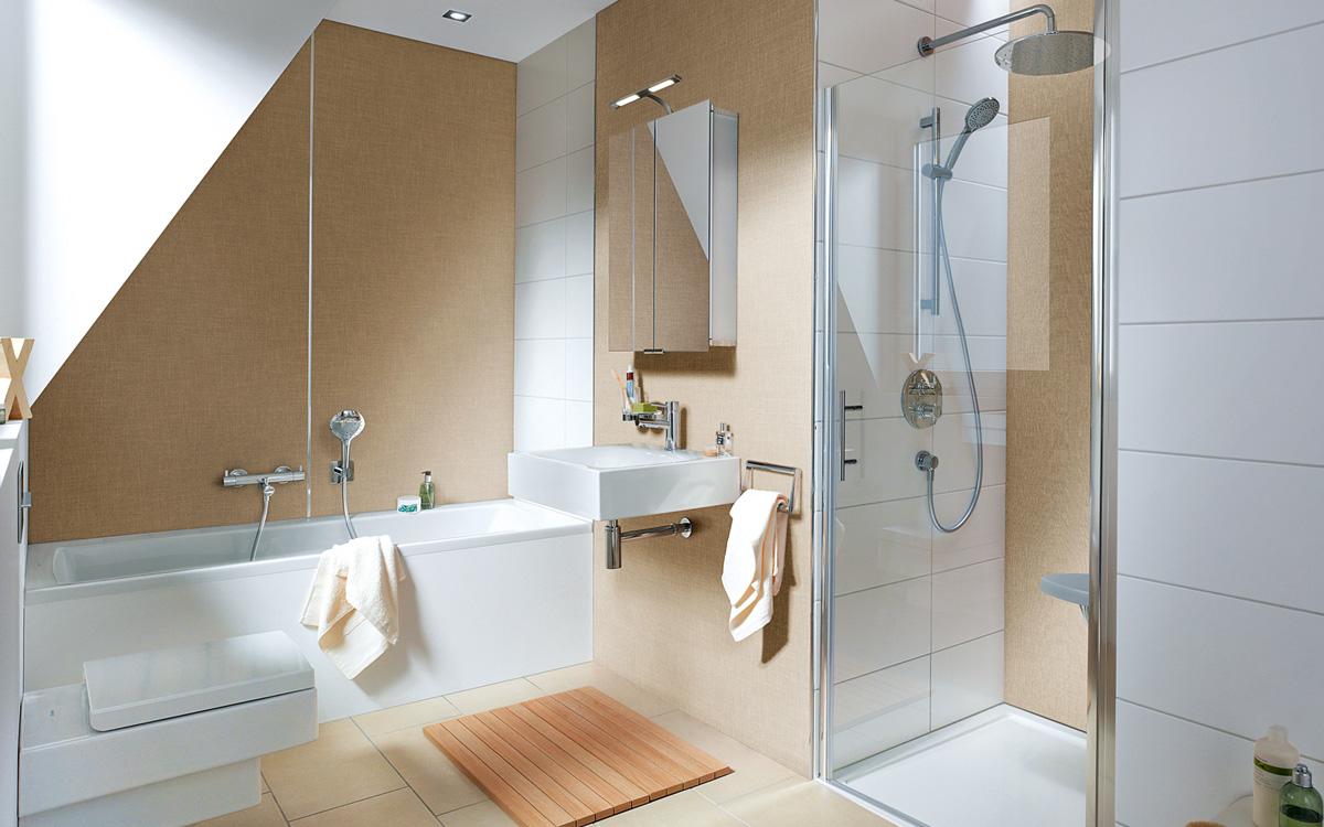 Wandverkleidung mit HSK RenoDeco